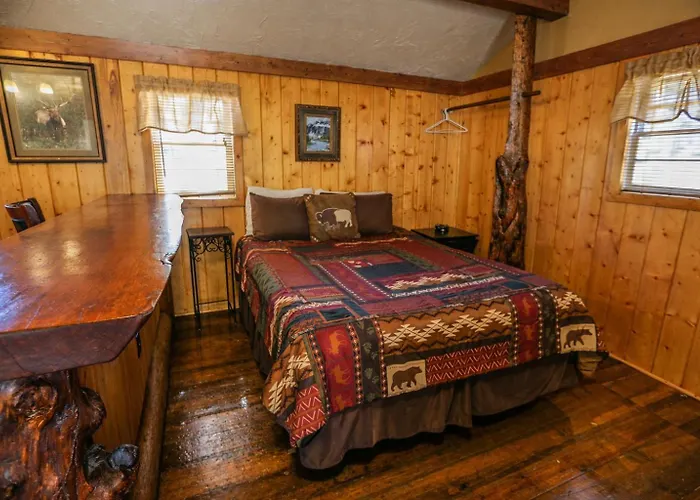 Lodge Chinook Winds *