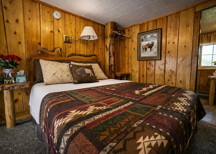 Chinook Winds Lodge
