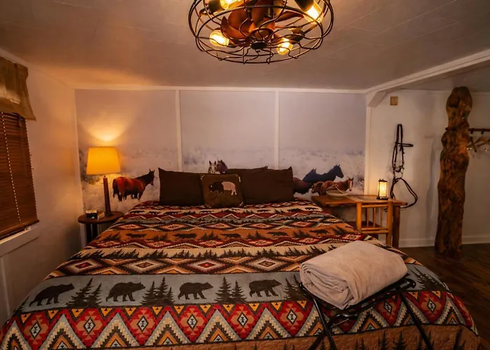 Chinook Winds Lodge